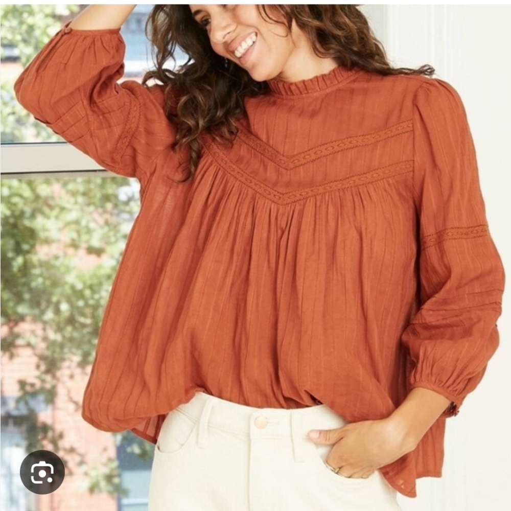 Universal Thread Blouse Size Medium - image 1